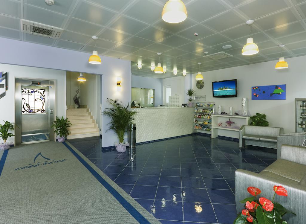 Aurea Hotel Tortoreto Extérieur photo