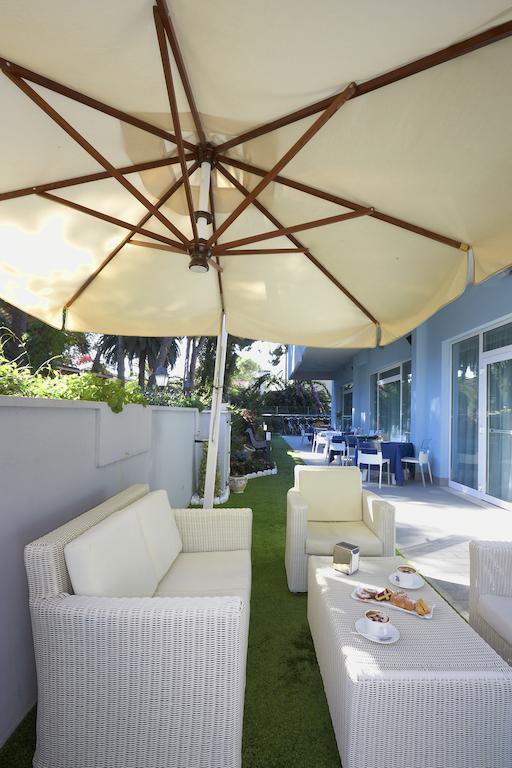 Aurea Hotel Tortoreto Extérieur photo